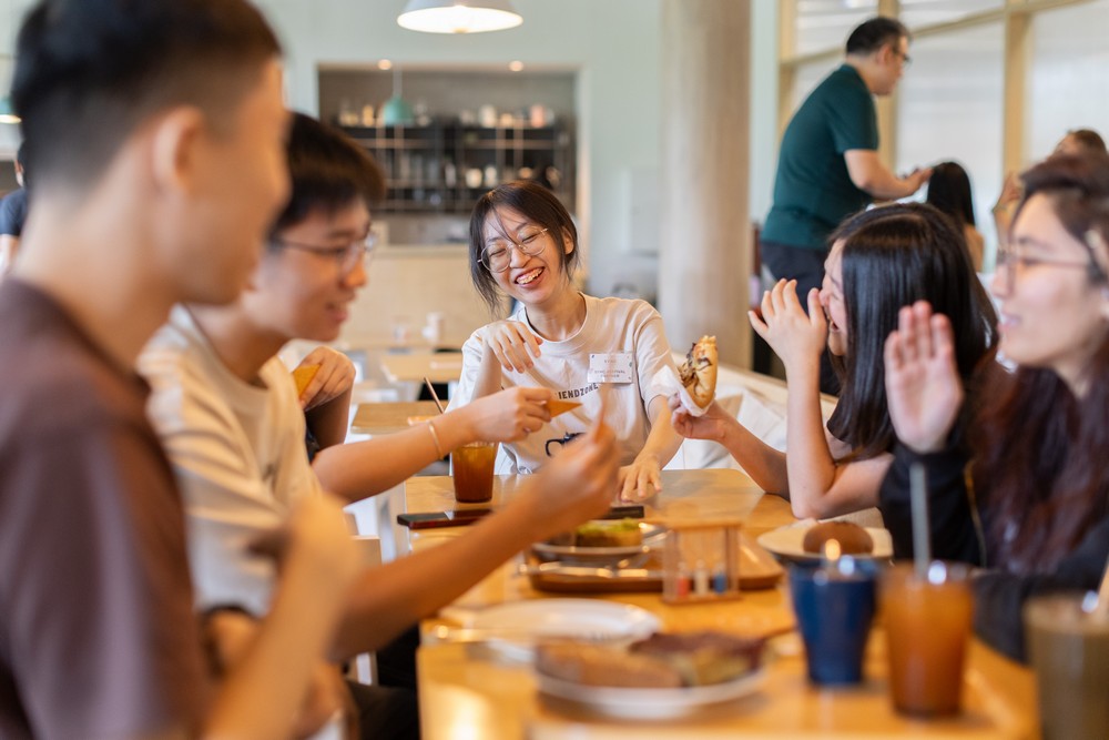 The "Social Break" experience zone was hosted by Friendzone, which guided participants to have in-depth group conversations. (Photo by Donn Tan) 